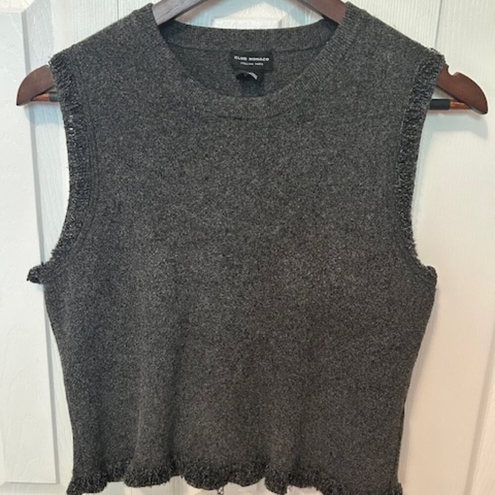 Club Monaco grey sleeveless top in size small